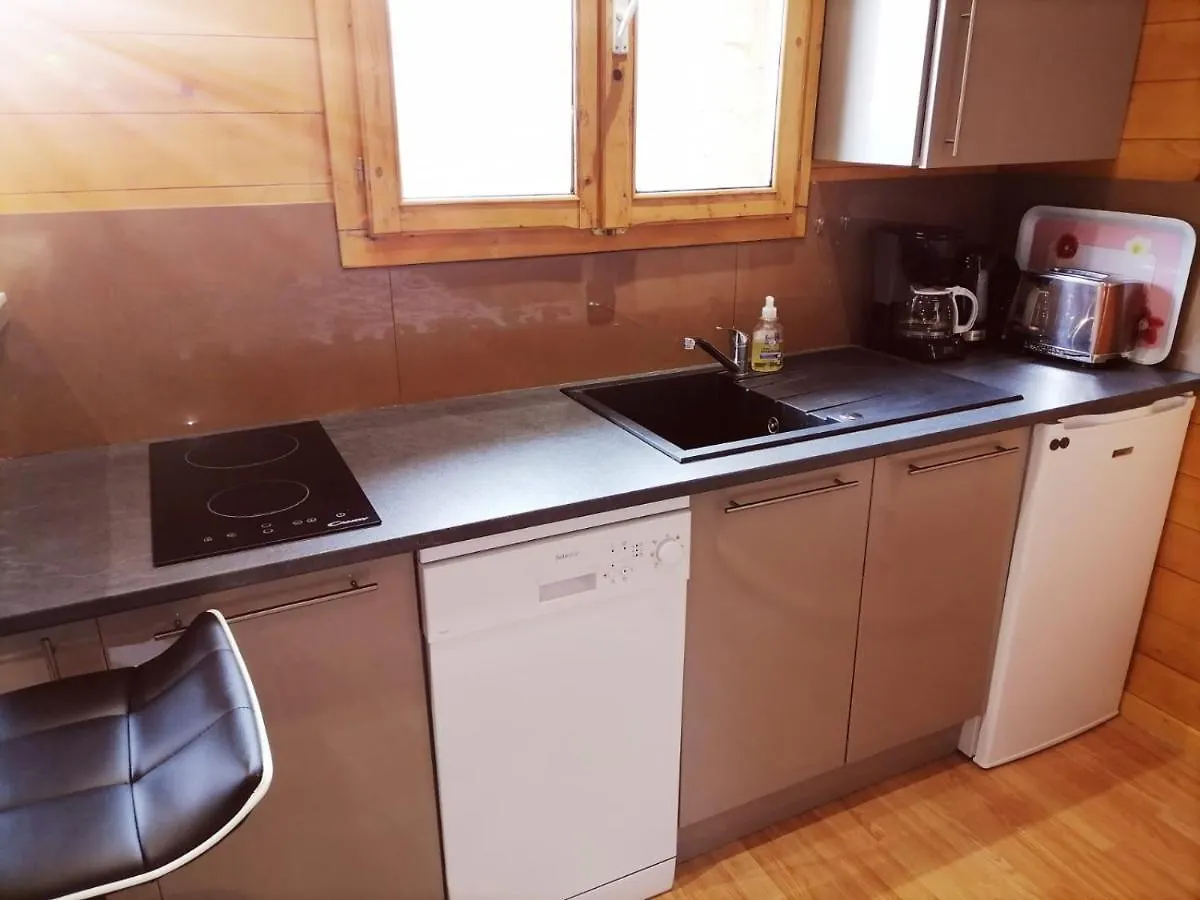 Chalet Sur Pilotis Avec Piscine Privee Lucéram
